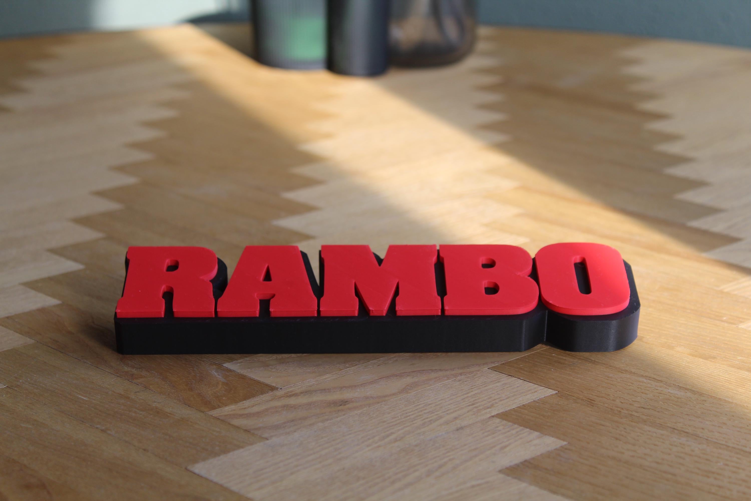 Rambo Logo | John Rambo | Kultfigur Dekoration | Legendärer Filmklassiker | Sylvester Stallone | 3D Druck Figur