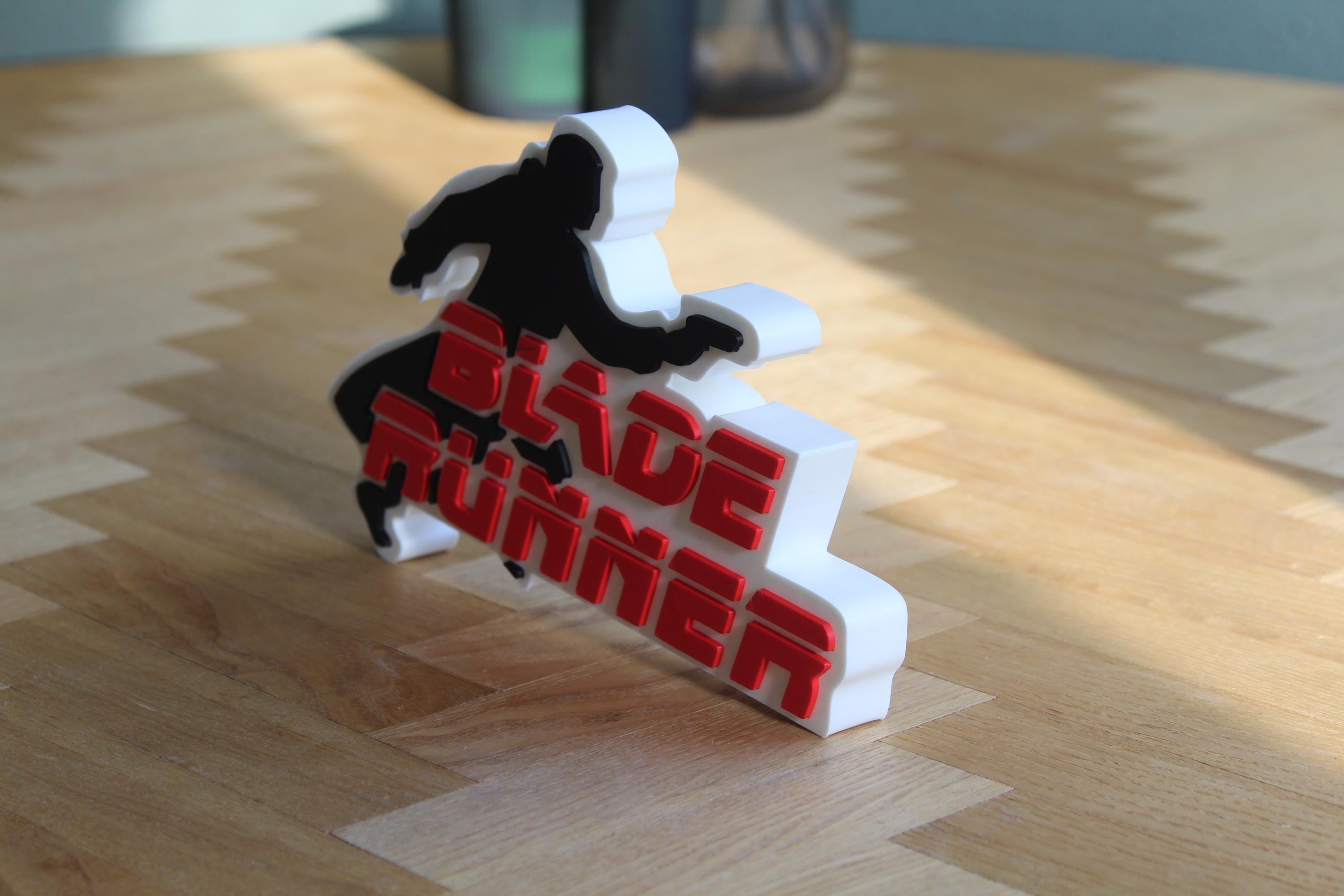 Blade Runner Logo | Cyberpunk Symbol | Kultfilm Dekoration | Sci-Fi Klassiker | 3D Druck FIgur