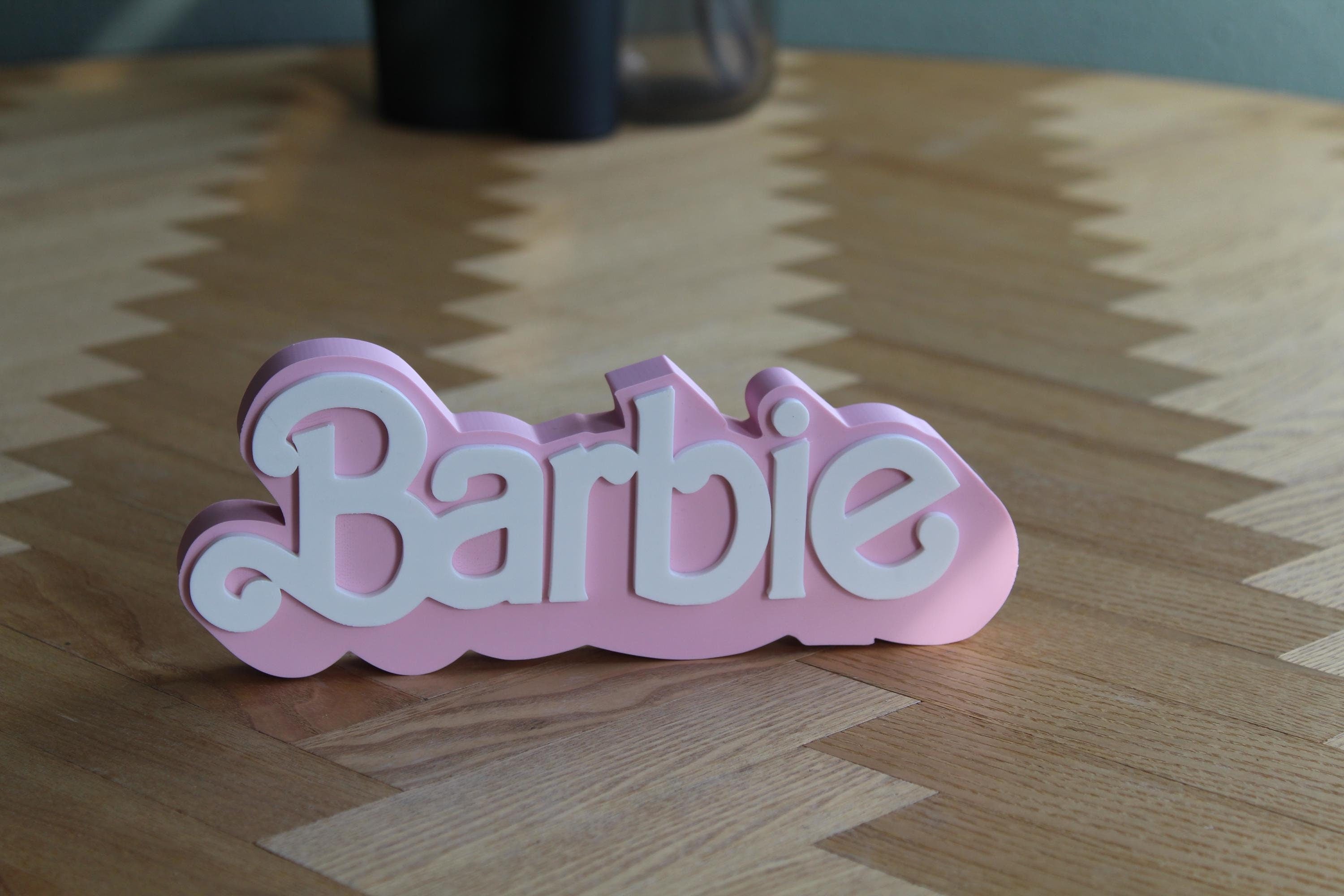 Barbie Logo | Ken | Klassische Schönheit Dekoration Schild | Wanddeko | Kultfigur Design | 3D Druck Figur