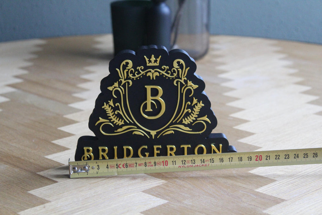Bridgerton Logo | Regency Dekor | 3D-gedruckte Fanfigur | Historisches Drama | Romantische Serie | Geschenkidee