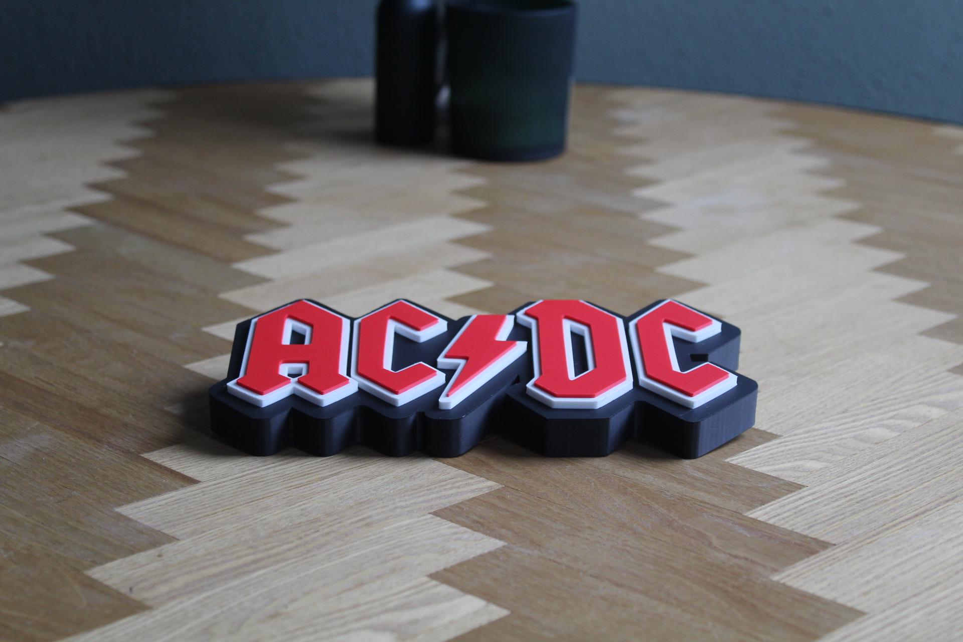 AC/DC Logo 3D Druck | Rock Band Deko | Musik Fanartikel | Geschenk für Rockliebhaber | Rock 'n' Roll Sammlung | Figur Deko Schild